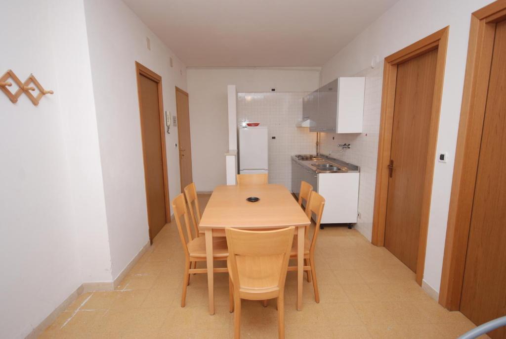 Elena Lignano Sabbiadoro Quarto foto